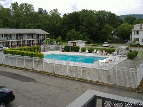 Pilgrim Inn Lee Facilities photo
